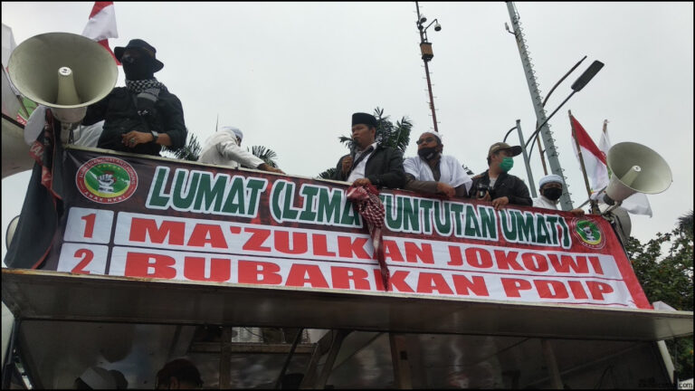 Dprd Dki Galang Interpelasi Ancam Makzulkan Jokowi