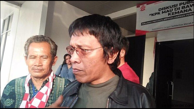 Adian Napitupulu Hatta Gol Bunuh Diri