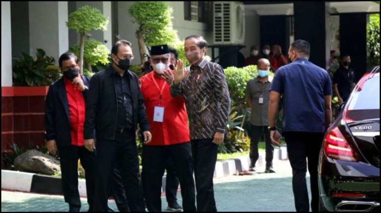 Jokowi Dijagokan Jadi Capres Pdip Era Pencitraan Berakhir
