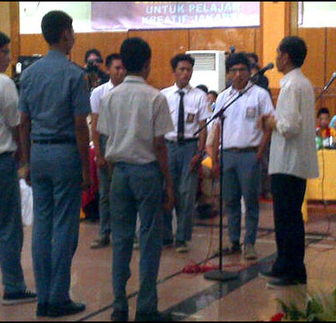 Jokowi Siswa Tawuran Ganti Kepala Sekolah