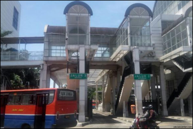 Pemprov Dki Dorong Metro Mini Berbenah Seperti Kopaja Ac