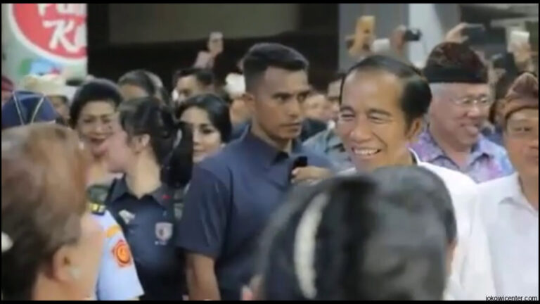 Giliran Jokowi Bikin Heboh Di Bali