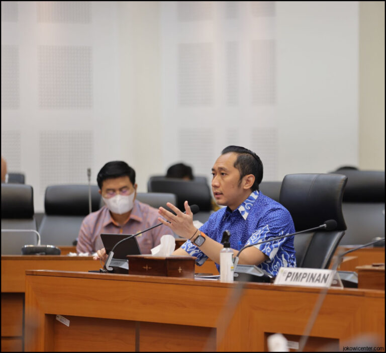 Beda Sikap Dengan Demokrat Ini Alasan Hayono Isman Dukung Jokowi