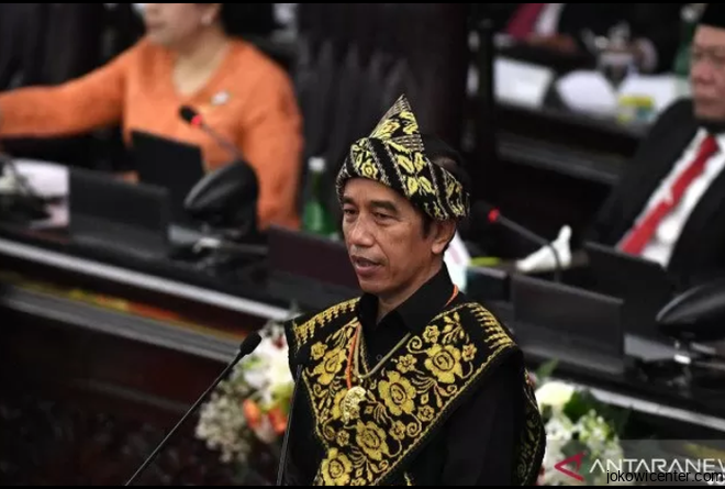 Sekjen Pdip Jokowi Manusia Yang Dicintai Rakyat Bukan Boneka