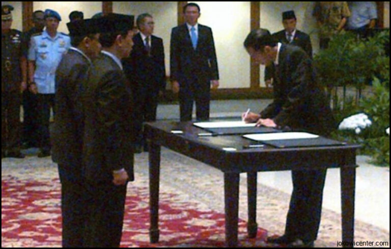 Jokowi Minta Kadis Pertamanan Dki Hijaukan Jakarta