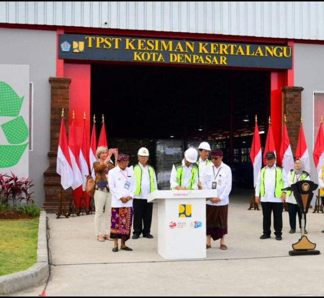 Jokowi Begitu Dibuang Sampah Akan Langsung Dipungut