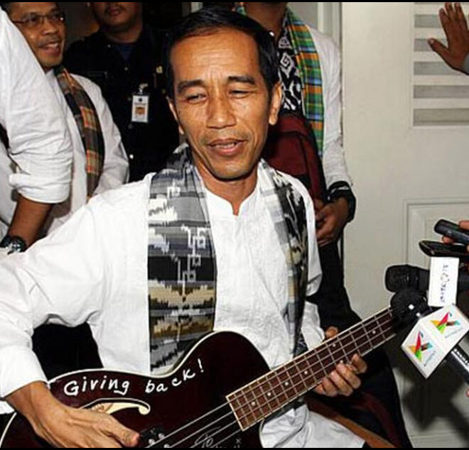Jokowi Bisa Jadi Contoh Jika Laporkan Gitar Bass Metallica Ke Kpk