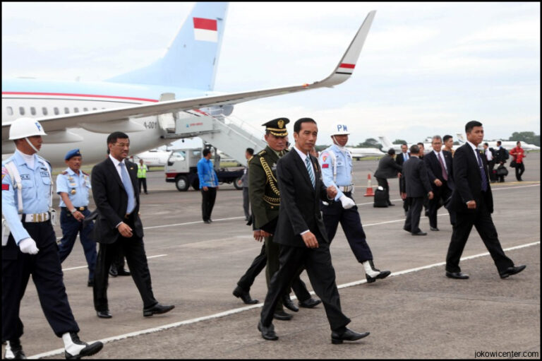 Jokowi Penerbangan Jarak Pendek Lebih Baik Pindah Ke Halim