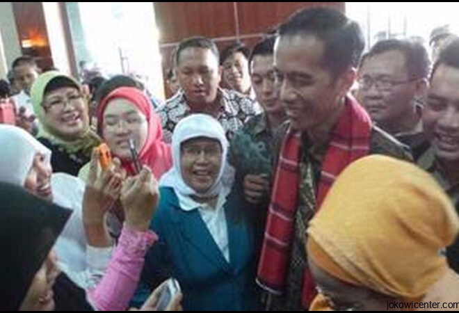 8 Mei 2013 Jokowi Menghadiri Acara Hut Persatuan Wanita Betawi Yang Ke 29