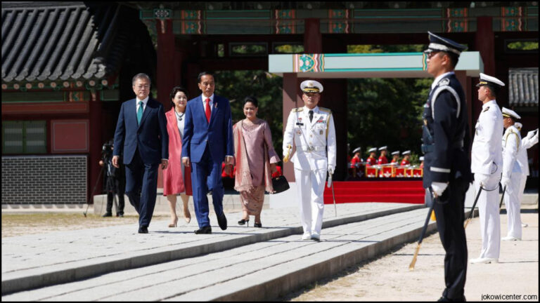 Jokowi Danjen Kopassus Siap Bedah Ciliwung Bak Sungai Hang Seoul