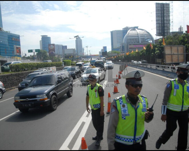 Hari Ini Uji Coba Penutupan Empat Pintu Tol