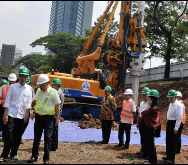 Jokowi Setujui Tiang Monorel Dirias Bunga