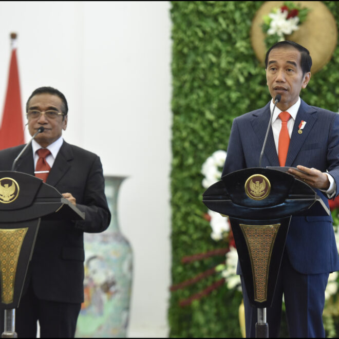 Banyak Perusahaan Tunggu Arahan Jokowi