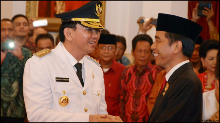 Setahun Jadi Gubernur Jokowi Mengaku Tak Ada Yang Istimewa