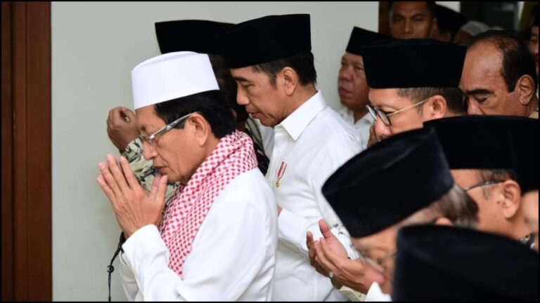 Gus Sholah Jokowi Paling Berpeluang Jadi Presiden