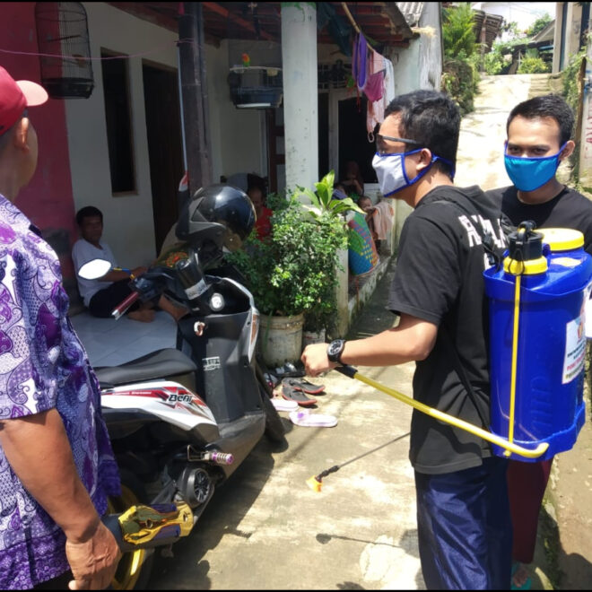 Relawan Kontra Rupiah