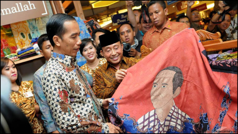 Ada Baju Kotak Kotak Mirip Jokowi Di Pemilu Malaysia