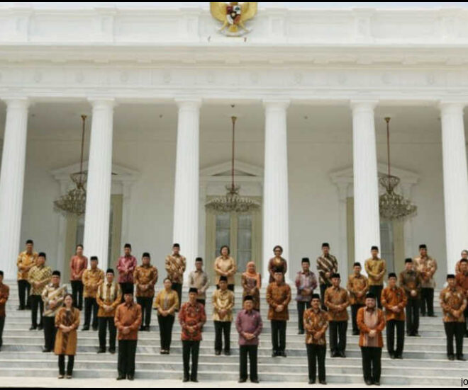 Lembaga Survei Jokowi Dianggap Simbol Rakyat