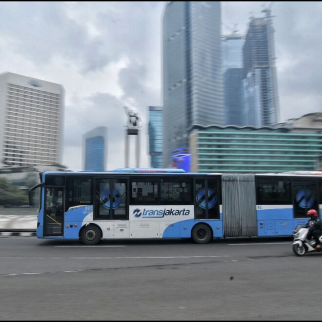 Juni Transjakarta Beroperasi Hingga Pukul 24 00
