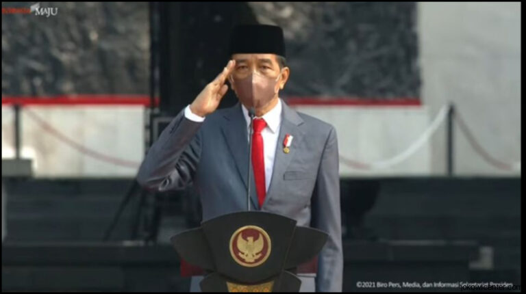 Usai Upacara Di Lubang Buaya Anak Sekolah Serbu Jokowi