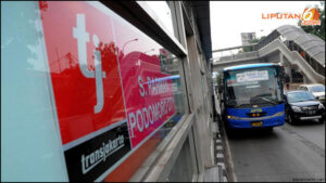 Jokowi Ahok Puas Pada Denda Penerobos Busway